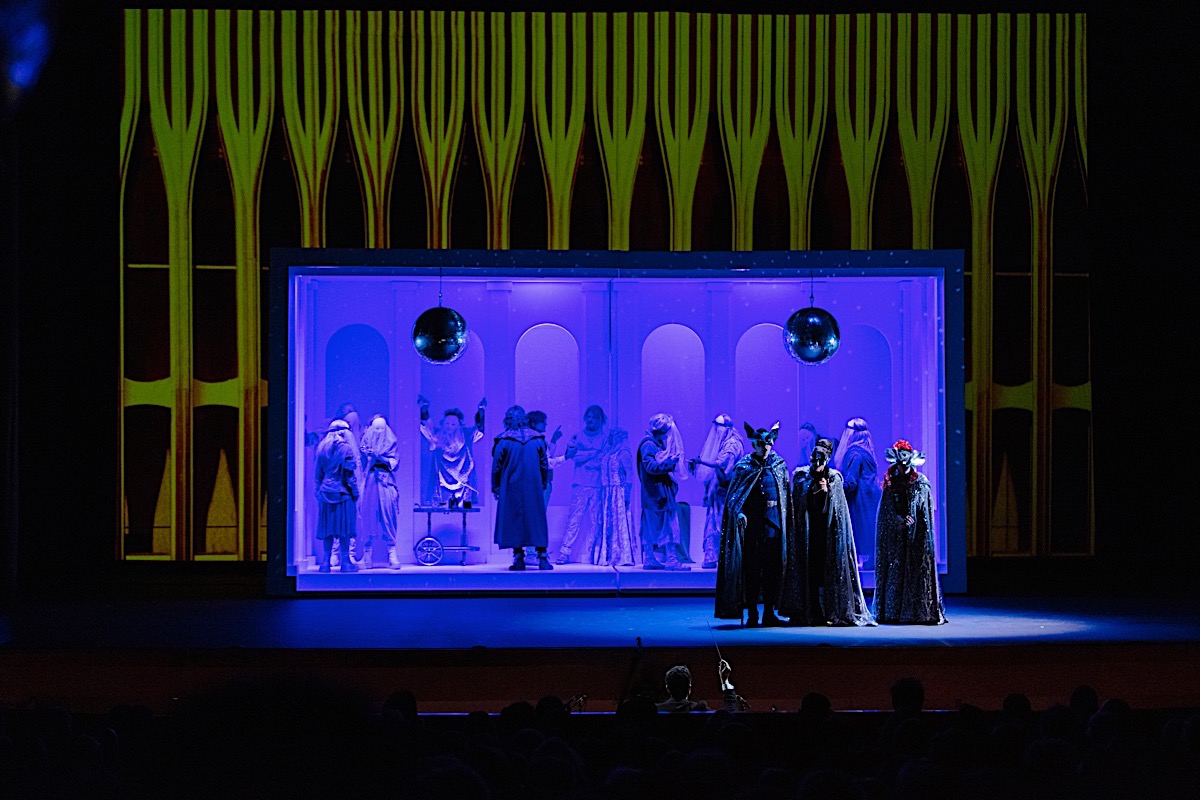 Alvaro Brechner – Opera Don Giovanni Acto I – 36