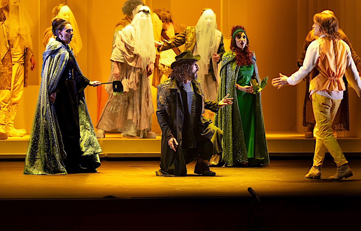 Alvaro Brechner – Opera Don Giovanni Acto I – 39